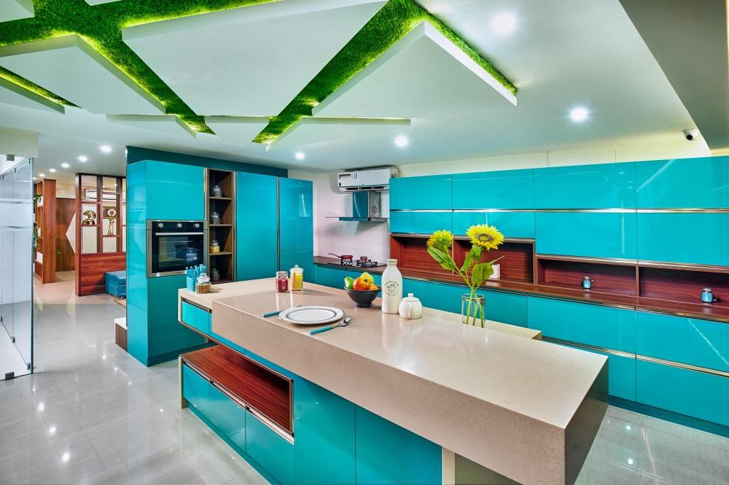 Kitchen teal slider